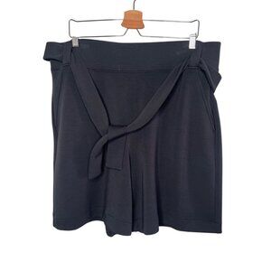 Spanx Womens Black Belted Bermuda Air Essentials Shorts Size 1X